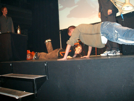 liegestütz + boden küssen!