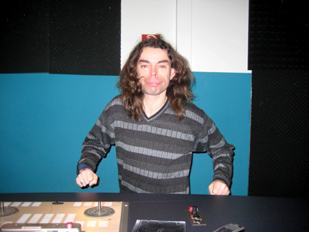 springhuhn, in der bewegung erwischt