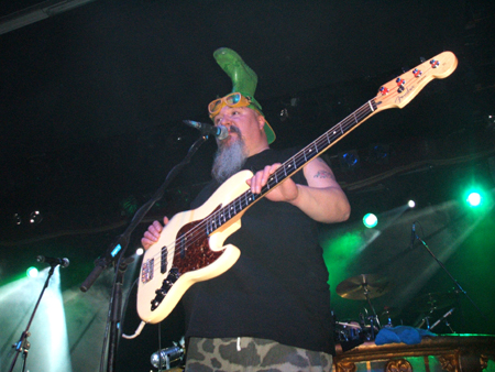 ..määäp..määäp..