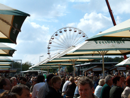 brauereigelände mit riesenrad
