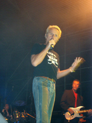 ein eishockeyteam-kabul-t-shirt .. das ist lustig!