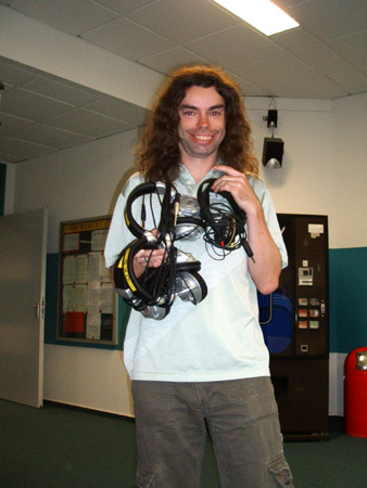 springhuhn sammelt kopfh�rer